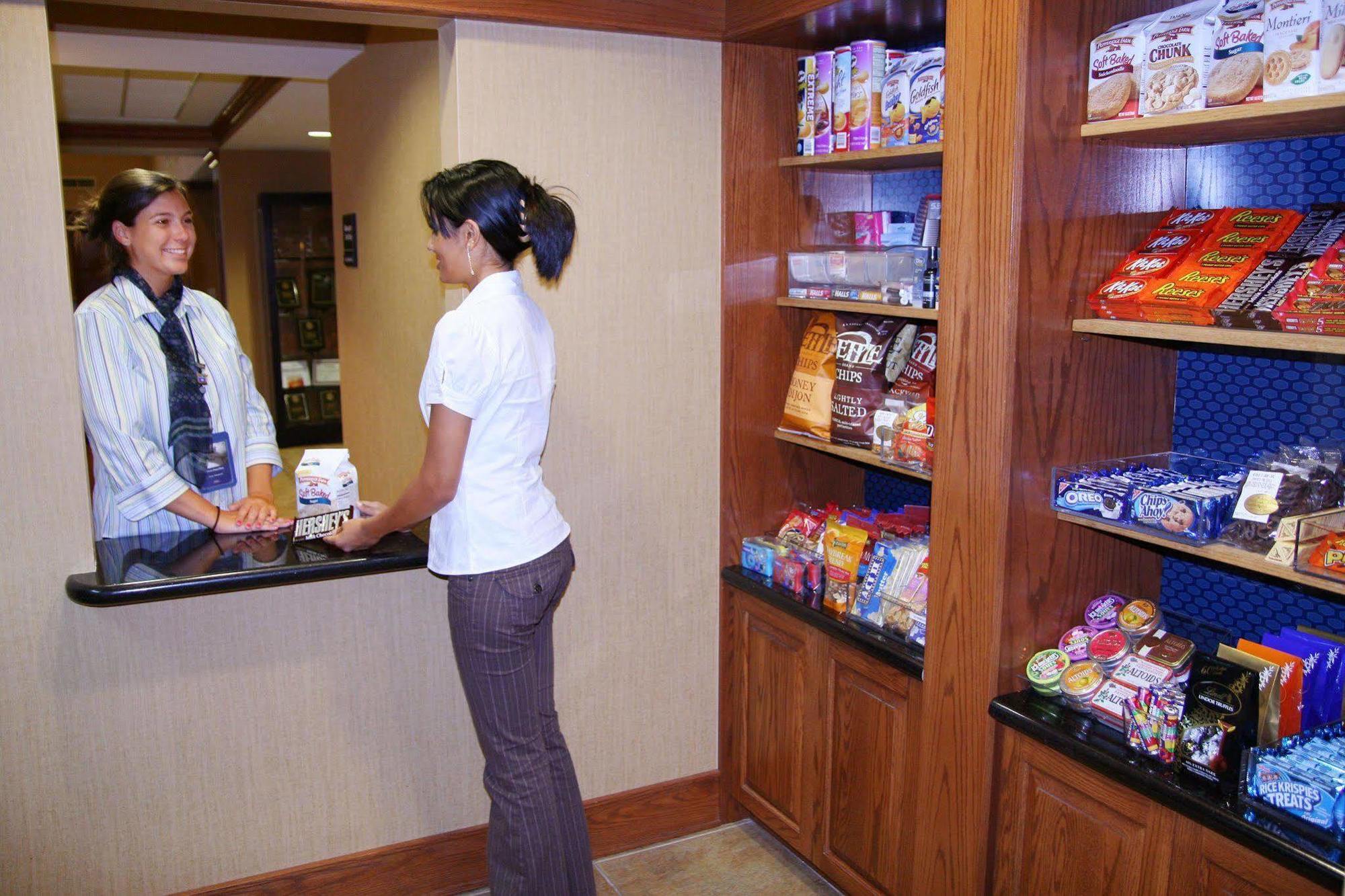 Hampton Inn & Suites Ephrata - Mountain Springs Konforlar fotoğraf
